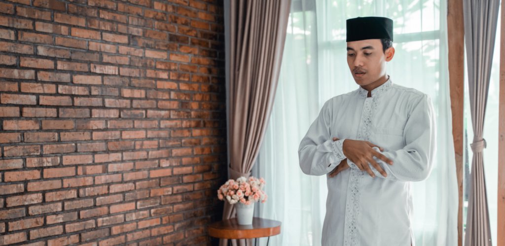 Hukum Baca Satu Ayat Sahaja Dalam Solat 